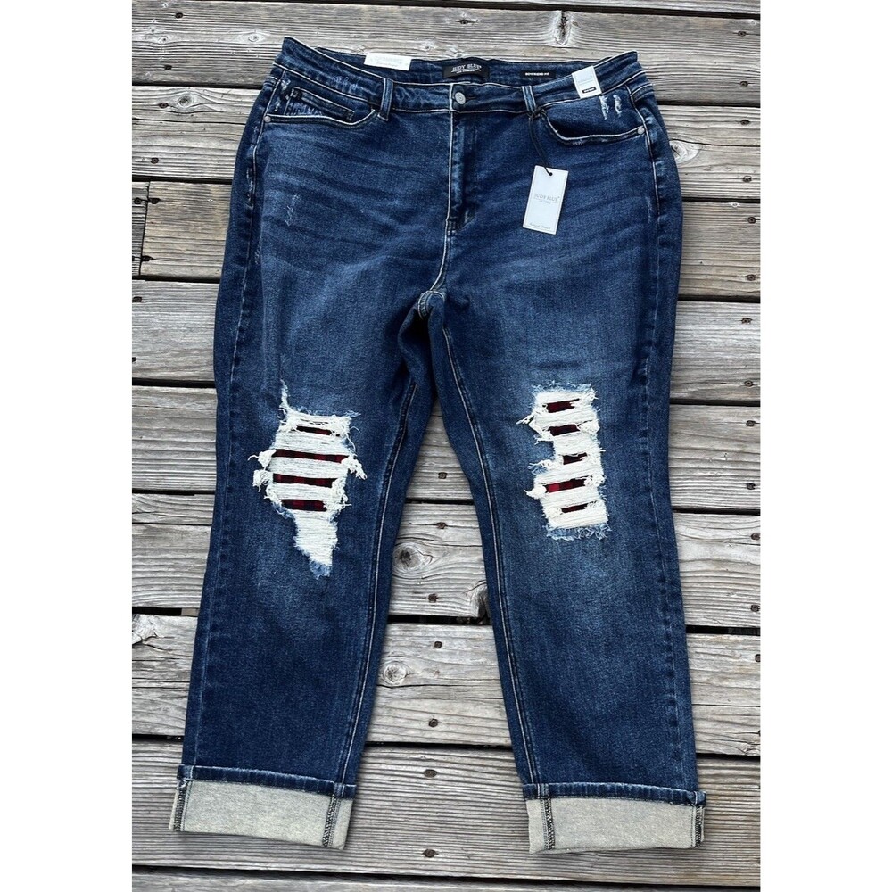 NWT! Judy Blue Women's Plus Size 22W Distressed Buffalo Patch Boyfriend Jeans